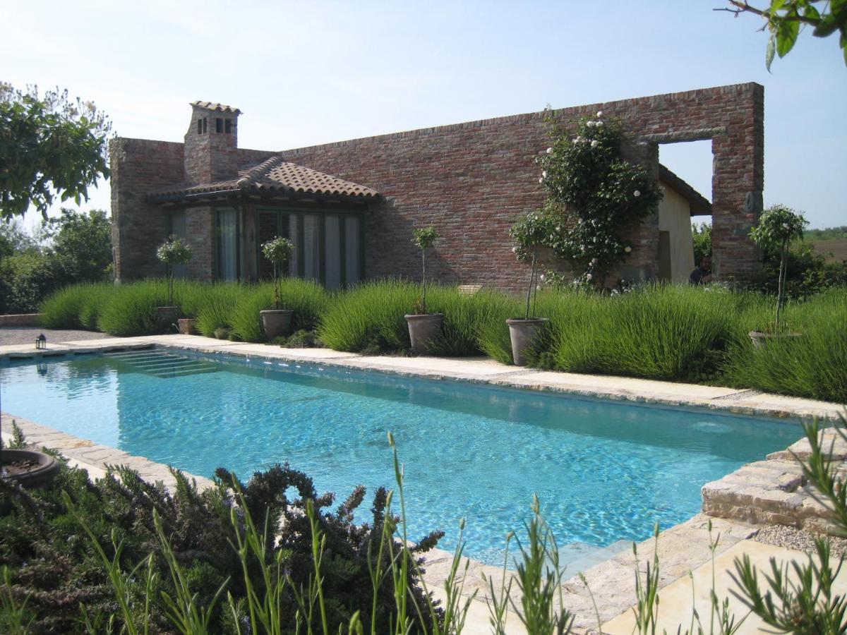 Borgo 69 Villas & Suites Foiano Della Chiana Buitenkant foto