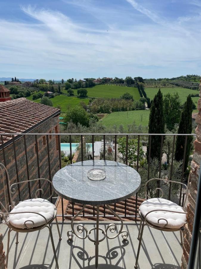Borgo 69 Villas & Suites Foiano Della Chiana Buitenkant foto