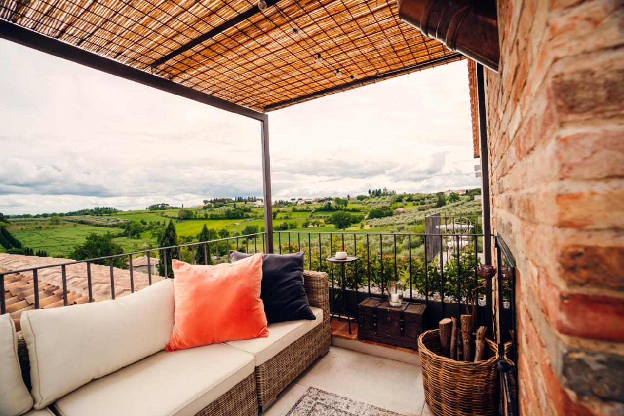 Borgo 69 Villas & Suites Foiano Della Chiana Buitenkant foto
